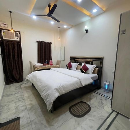 Homestay Comforts 500M From Amritsar Airport Exterior photo