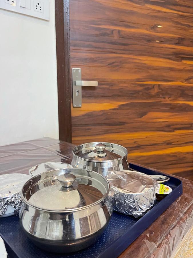 Homestay Comforts 500M From Amritsar Airport Exterior photo