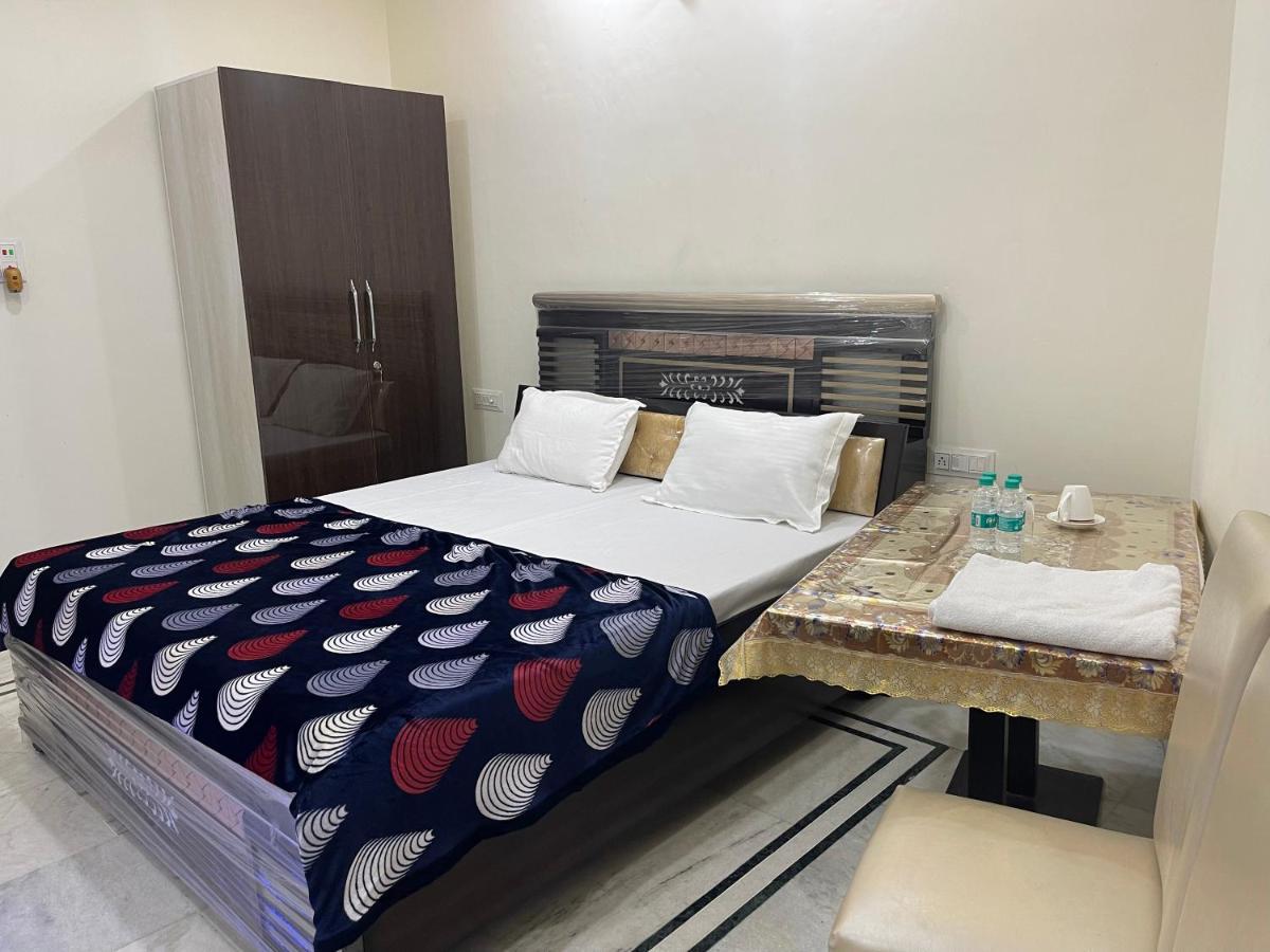 Homestay Comforts 500M From Amritsar Airport Exterior photo