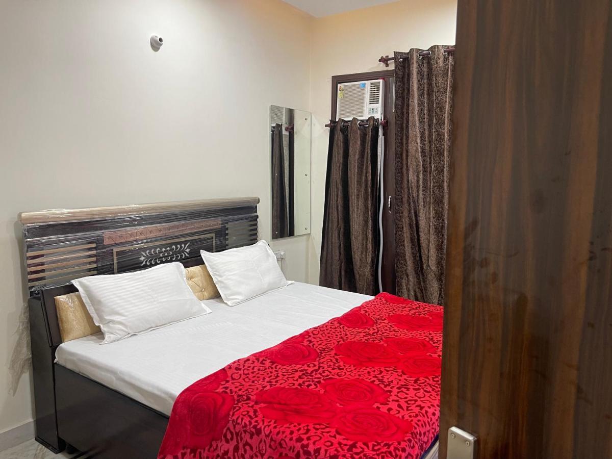 Homestay Comforts 500M From Amritsar Airport Exterior photo